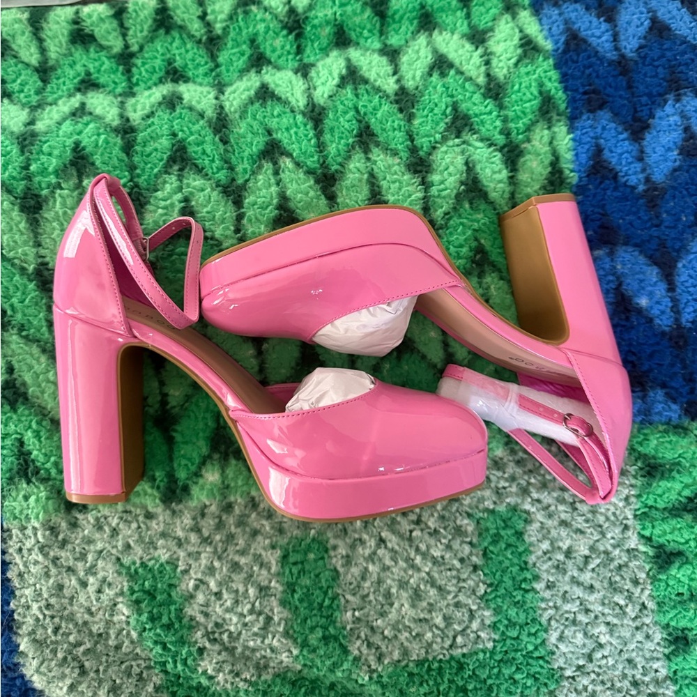 Bamboo Pink Heels